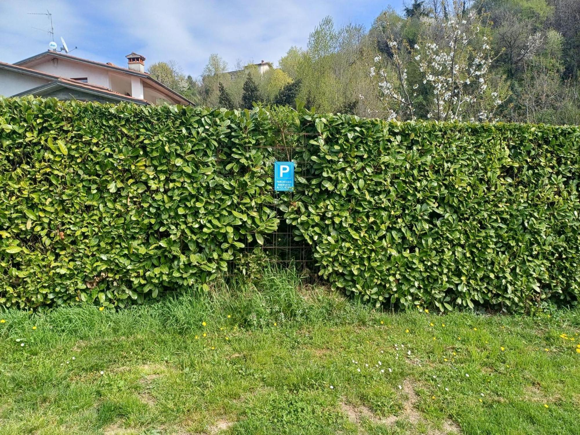 Cascina Legnago Bilocale A 6 Chilometri Da Salo' Apartment Villanuova sul clisi Luaran gambar